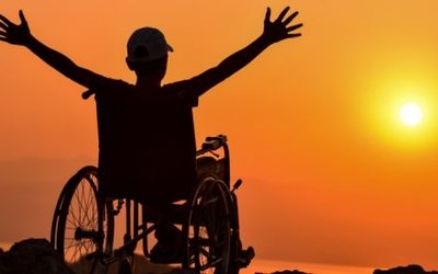 ذوي الاحتياجات الخاصة : بين الكفاح للتميز وشفقة المجتمع